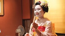Dinner with Maiko in a Traditional Kyoto Style Restaurant Tour