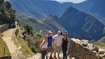 Short Inca Trail to Machu Picchu 2 Days and 1 Night 