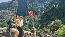 Ninh Binh Private Day Tour Mua Cave Tam Coc Local Family Hoa Lu 