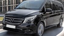 Santiago de Compostela Private Transfer to SCQ Airport by Van