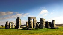 Private tour in Windsor, Stonehenge and Bath Day Trip from London