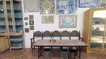 From Lisbon to the world of traditional tiles Private Day Tour