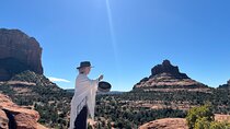 Reiki & Sound Healing on the Red Rocks of Sedona