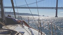 Lisbon Private Sailing Cruise, drink included (options: 2h, 3h, 4h, 6h or 8h)