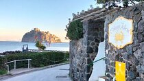 Ischia Food Tastings & Sightseeing: Private Day Trip from Naples Port