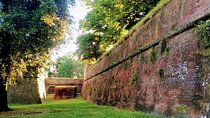 Lucca and Optional Wine Tasting Private Tour from Livorno Port