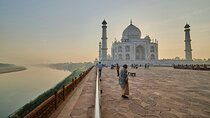 Taj Mahal Tour from Delhi by Superfast Train- Ultimate Experience