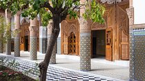 Marrakech: Palace, Museum, Madrasa & Medina Highlights Tour