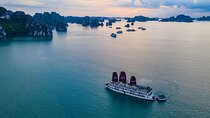 3 Day Horror Cruise from Hanoi to Halong Bay with a Guide