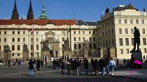 Small-Group Tour of Prague Castle with Visit to Interiors