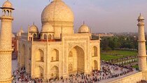 From Delhi: Taj Mahal & Agra Private Day Tour with AC Transfers