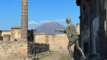 Pompeii & Vesuvius & Lunch from Positano All Inclusive