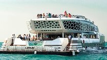 Dubai Lotus Yacht with Dinner Cruise