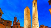 Moonlight Bologna Night City Tour with Private Local Guide