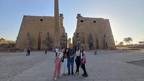 Luxor Private Full-Day Tour: Discover the East and West Banks and Motor Boat
