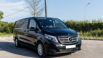 Departure Transfer from Palma to Palma de Mallorca Airport PMI in Private Van