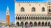 Venice Highlights Tour: Doge’s Palace Gondola & Optional Basilica