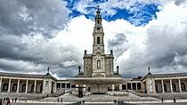 Visit Fatima and Óbidos Private Tour 6 Hours