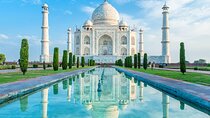 New Delhi to Agra Taj Mahal One Way Private Transfer