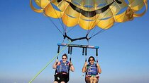 Dubai: Private Parasailing with Pickup & Drop-Off