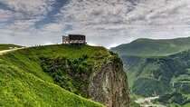 2-Day Kazbegi Tour: Adventure in the Caucasus Mountains