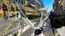 Madrid : Vintage Bikes Rentals with Old Map
