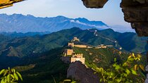 Private Trekking Day Tour to Jinshanling Great Wall