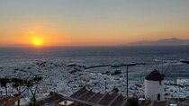 Private Sightseeing Tour in Mykonos by Local Drivers