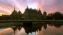 Private day trip from Paris to the Château de Chantilly and back