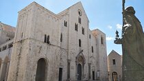Private guided tour in Bari: capital of stories and traditions