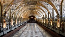 Residenz Palace and Treasury Private Tour
