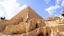 Full day tour to Giza Pyramids, Memphis, Sakkara & Dahshur with private guide