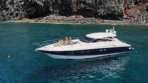 Luxury Yacht 4 hours in Madeira
