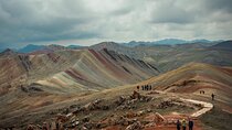 Rainbow Mountains of Palccoyo (Day Trip)