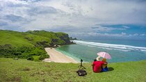 Lombok Cultural & Scenic Tour: Pottery, Weaving & Beaches