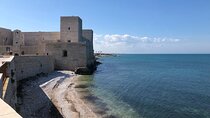 Private Bari and North Puglia Top Towns VIP Tour with Lunch