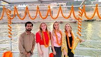 From Varanasi: Private 2-Day City Tour with Riverboat Experience
