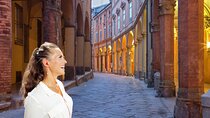 Bologna: City Walk with Audio Guide in 7 Languages on your Phone
