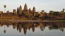 Angkor Wat Tour with Sun Rise Small Group Day Tour