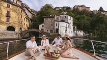 Private Boat Tour on Italian Gozzo on Lake Como