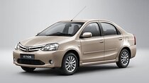 Delhi Airport to Agra Transfer by private car and driver