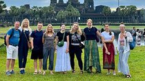 Wonderful Angkor Sunrise Joined Tour