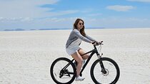 Private experience Biking in the Uyuni Salt Flats