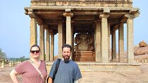 Hyderabad, Bijapur, Badami & Hampi Tour