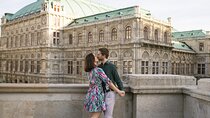 Private photo shoot! In front of the most beautiful buildings in Vienna