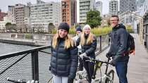 2.5 Hour-Guided Cycle Tour in the Central Tokyo