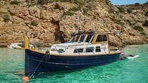 Private Mediterranean classic boat with Paddle boards+Snorkelling