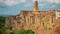 Private Wine & Culture Tour Hidden Tuscany: Pitigliano & Sovana