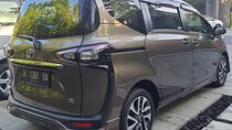 Bali Airport Transfer Check in or Check out Sanur Area Luxury Car