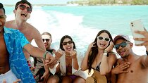 Cholon Boat Party Up 16 People